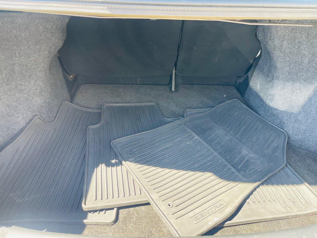 2014 Nissan Sentra Image 19