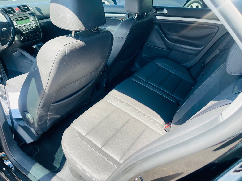 2008 Volkswagen Jetta Image 17