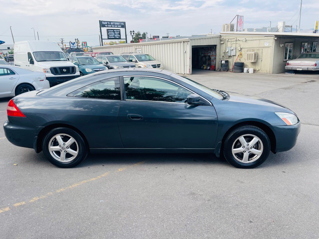 2004 Honda Accord Image 4