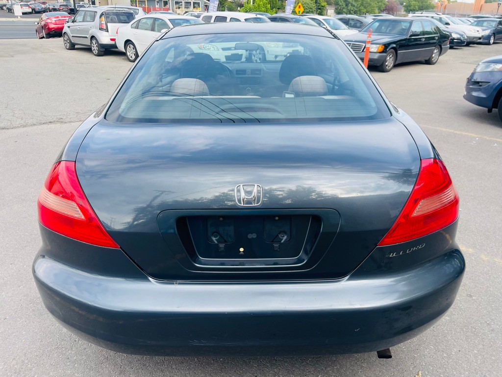 2004 Honda Accord Image 6