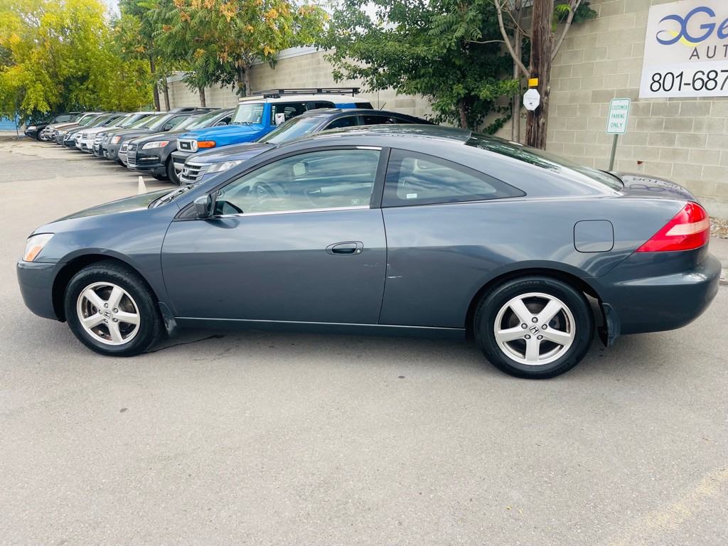 2004 Honda Accord Image 8