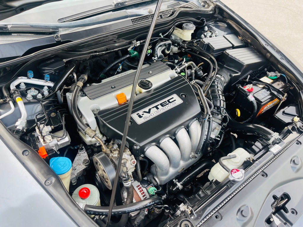 2004 Honda Accord Image 26