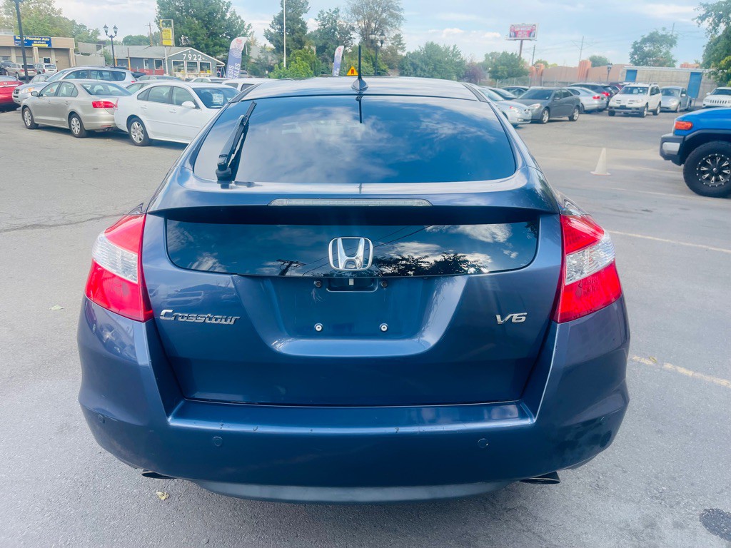 2012 Honda Crosstour Image 6