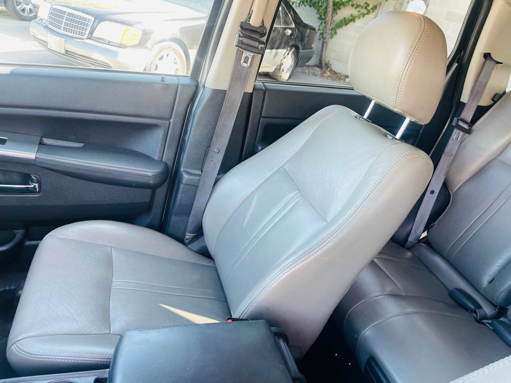 2009 Jeep Grand Cherokee Image 11