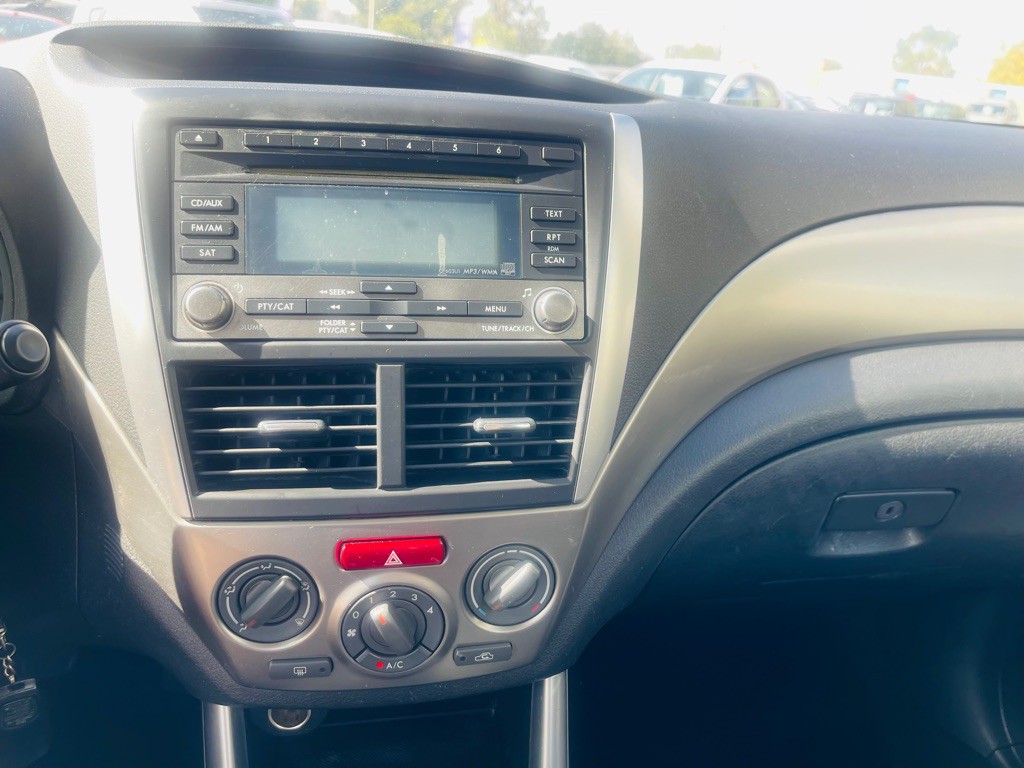 2009 Subaru Forester Image 13