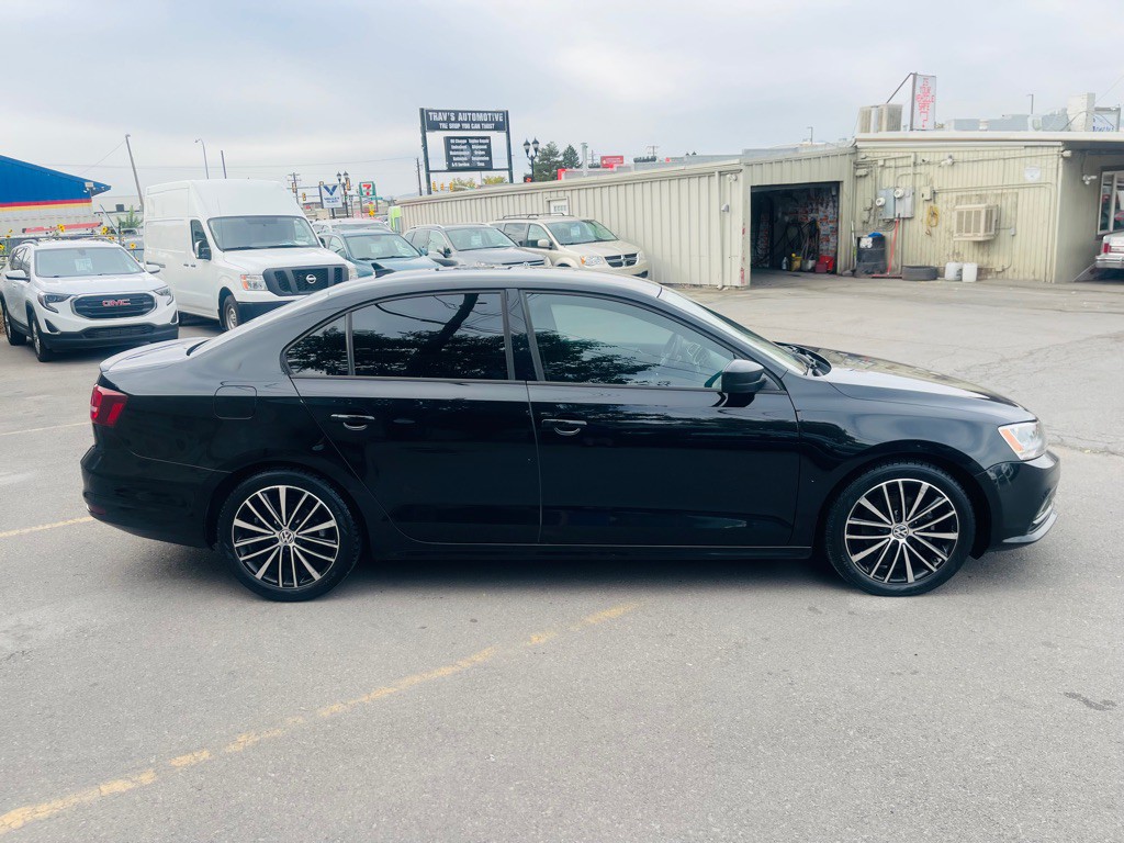 2016 Volkswagen Jetta Image 4