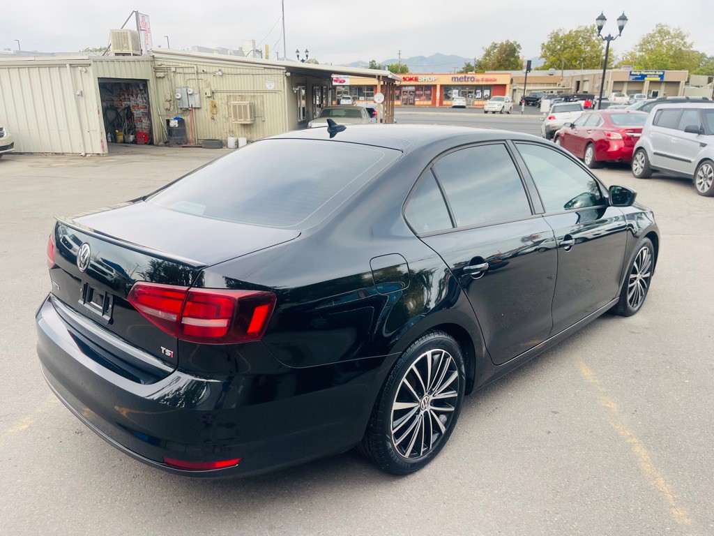 2016 Volkswagen Jetta Image 5