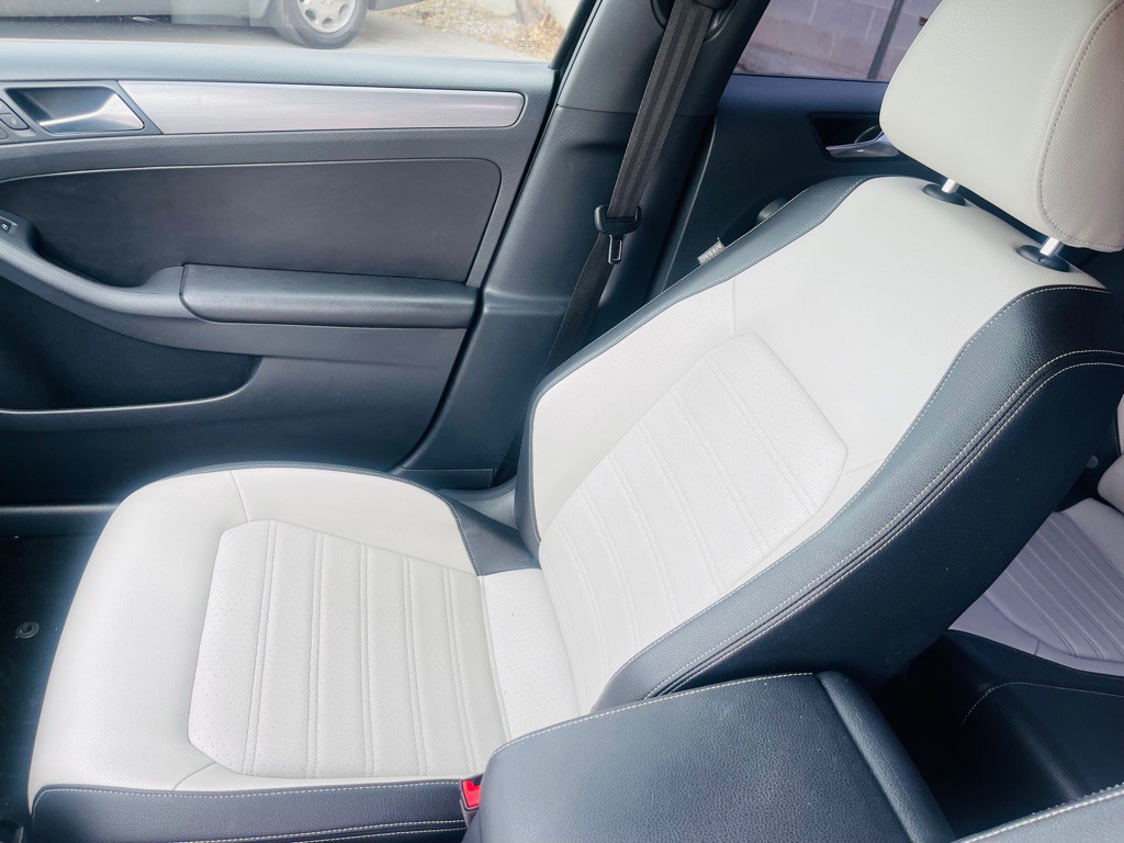 2016 Volkswagen Jetta Image 11