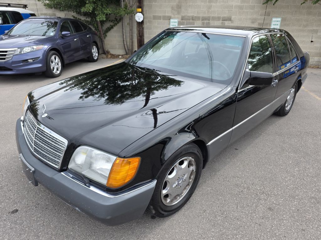 1992 Mercedes-Benz 400 Image 1