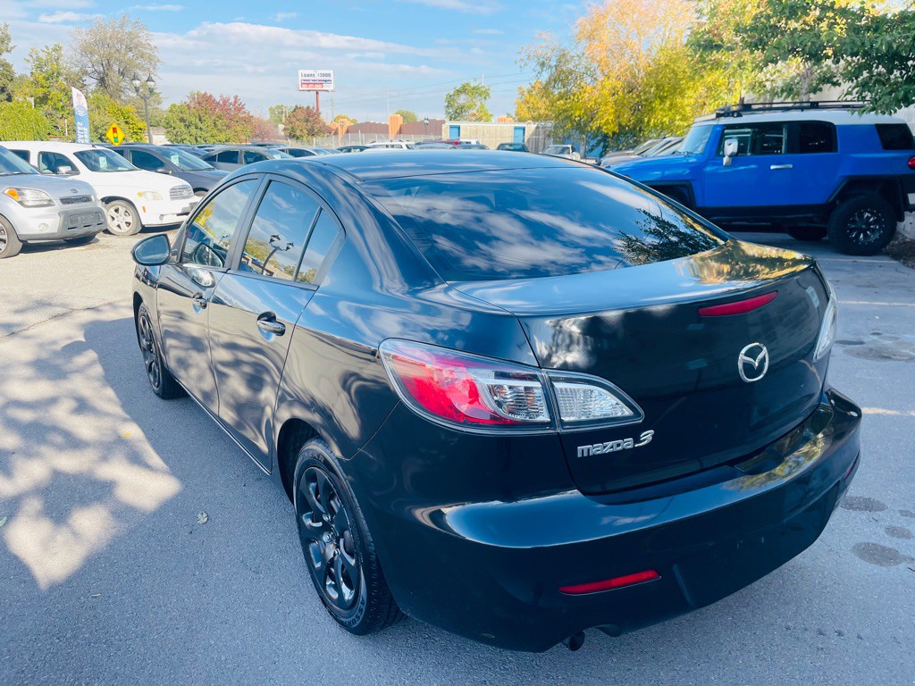 2013 Mazda Mazda3 Image 7