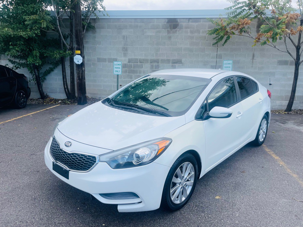 2016 Kia Forte Image 1