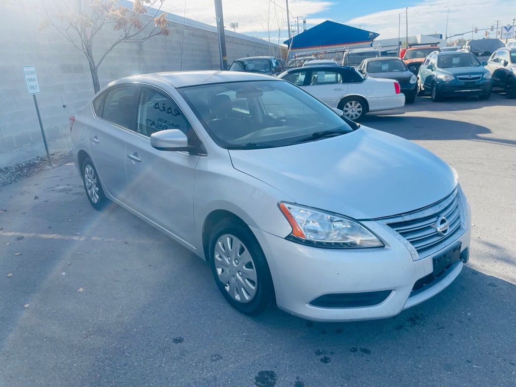 2013 Nissan Sentra Image 3