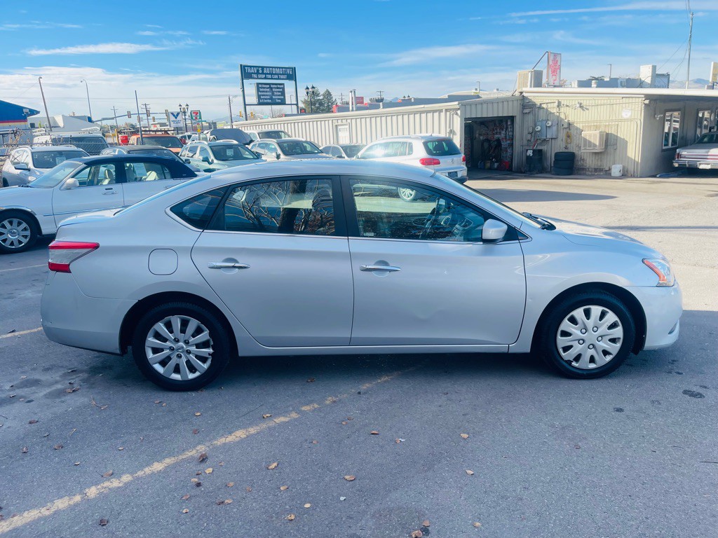 2013 Nissan Sentra Image 4