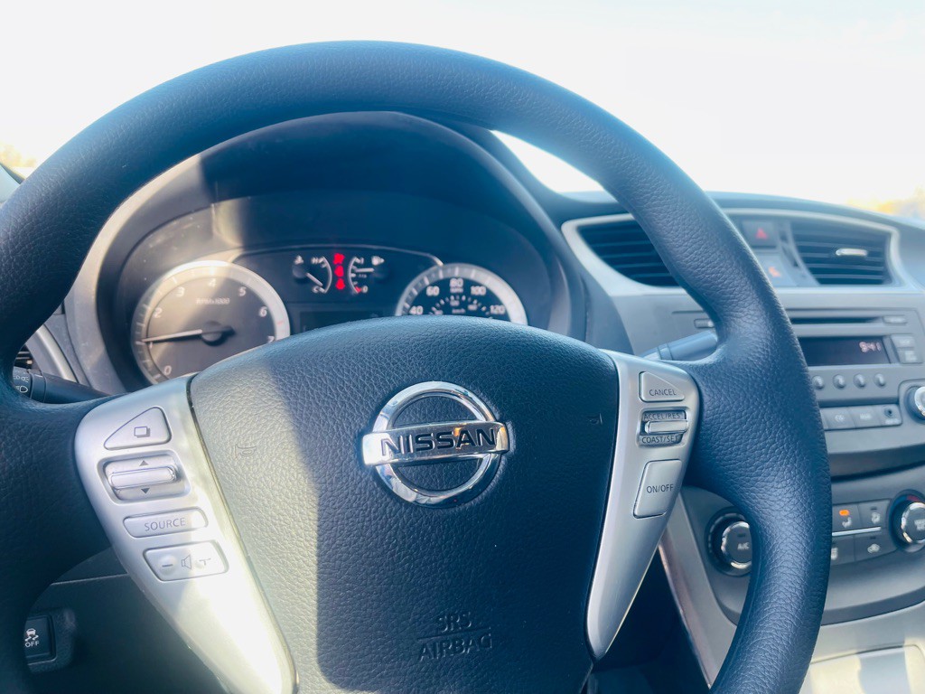 2013 Nissan Sentra Image 12