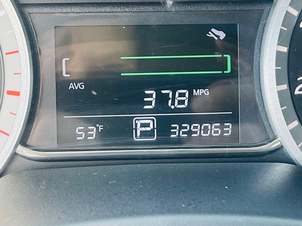 2013 Nissan Sentra Image 13