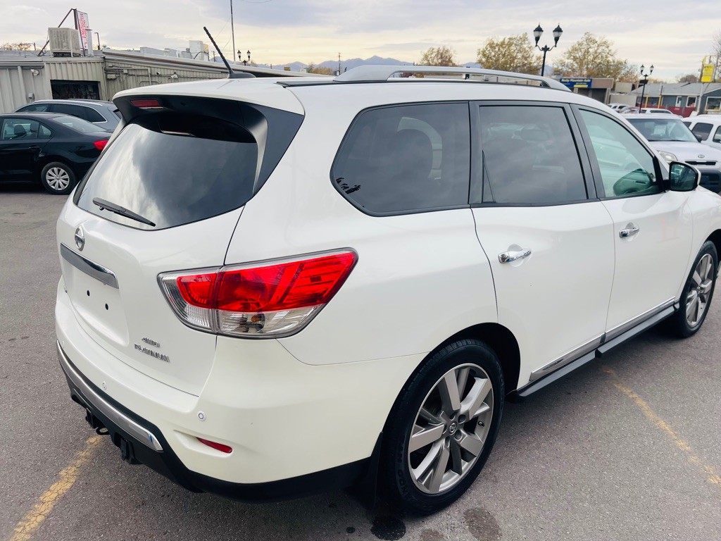 2014 Nissan Pathfinder Image 5