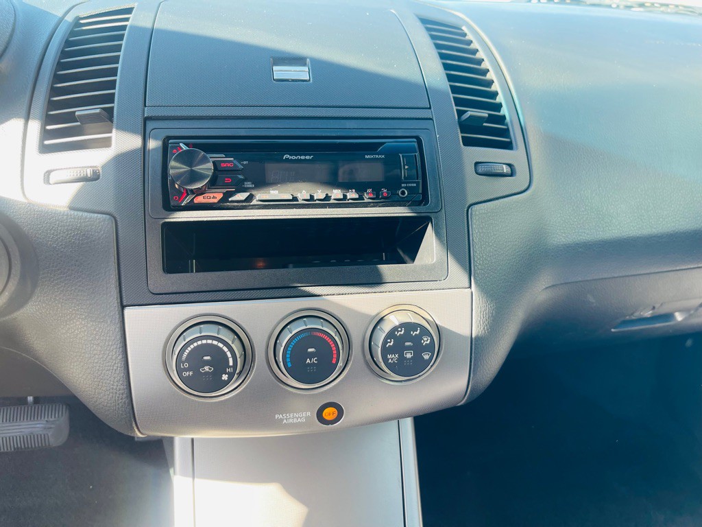 2005 Nissan Altima Image 14