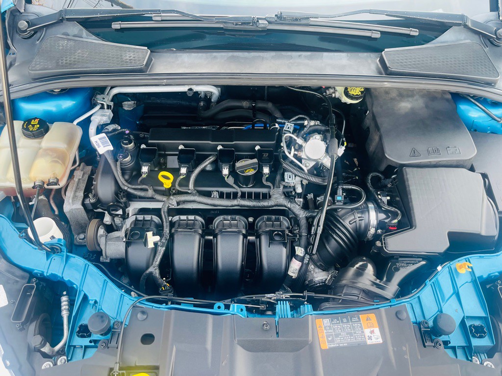 2016 Ford Focus Image 25