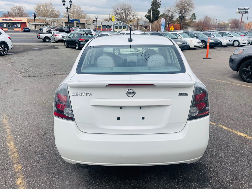 2012 Nissan Sentra Image 6