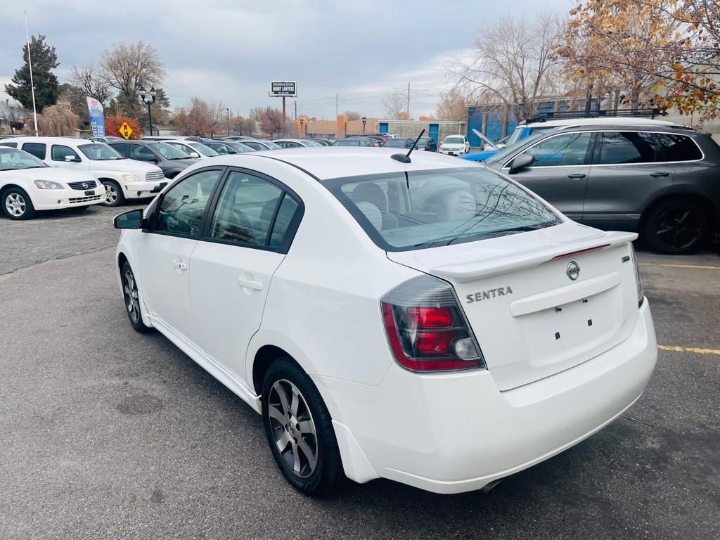2012 Nissan Sentra Image 7