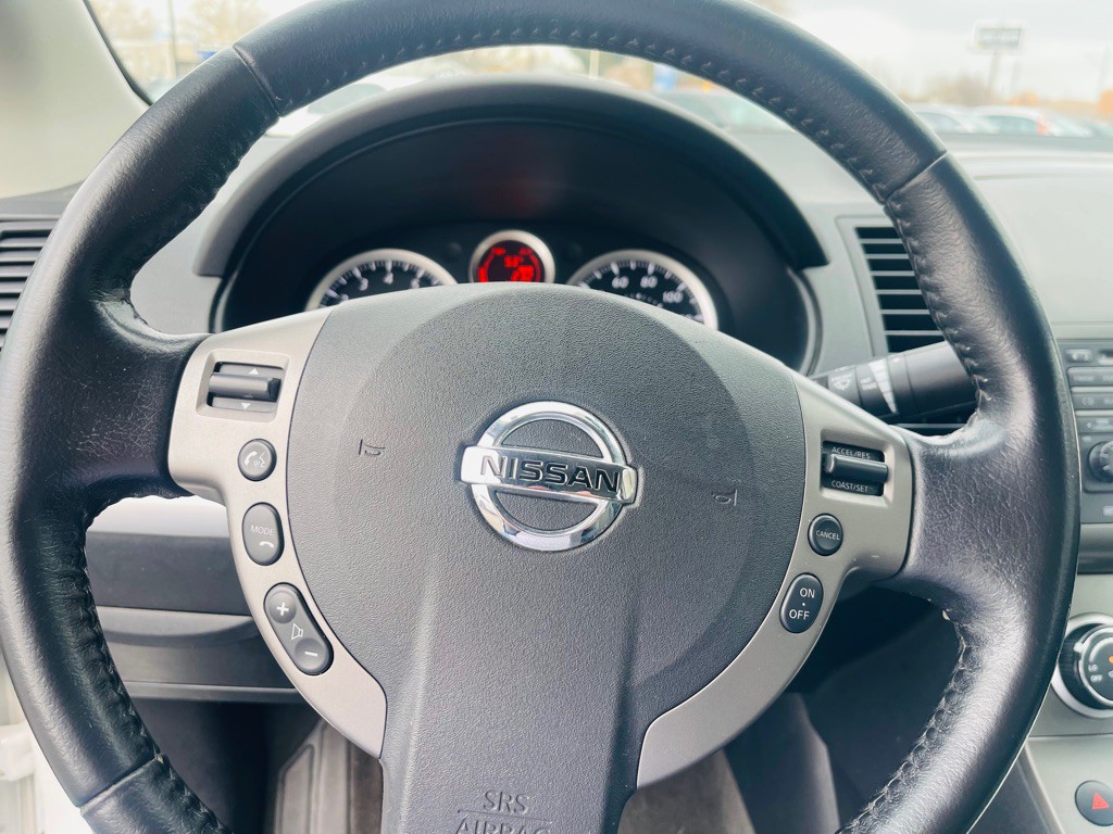 2012 Nissan Sentra Image 12