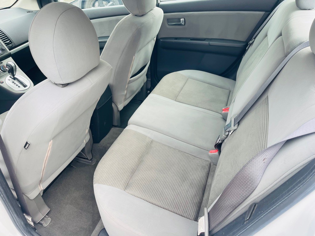 2012 Nissan Sentra Image 18