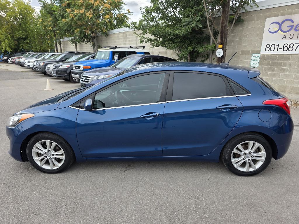 2015 Hyundai Elantra Image 8