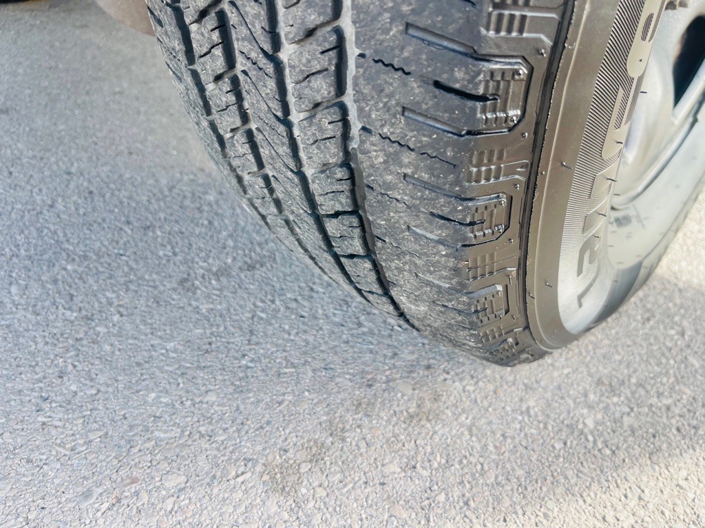 2005 Jeep Liberty Image 21