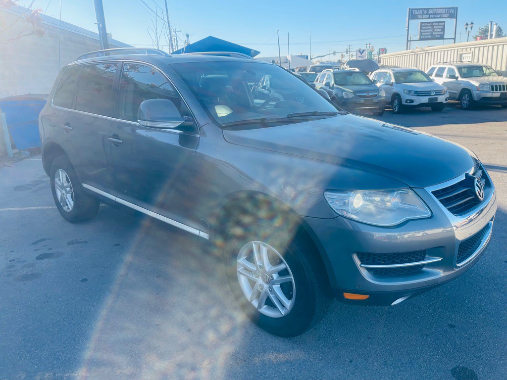 2008 Volkswagen Touareg Image 3