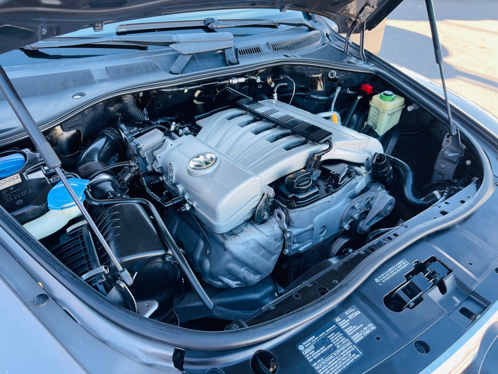 2008 Volkswagen Touareg Image 28