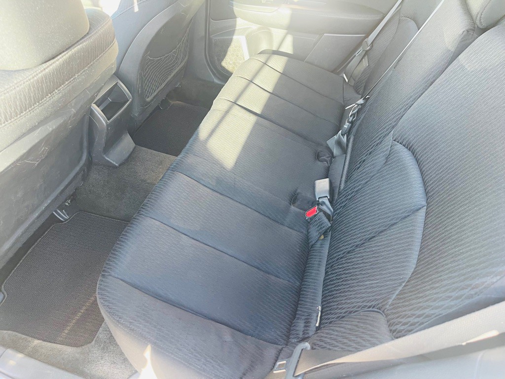 2012 Subaru Outback Image 17