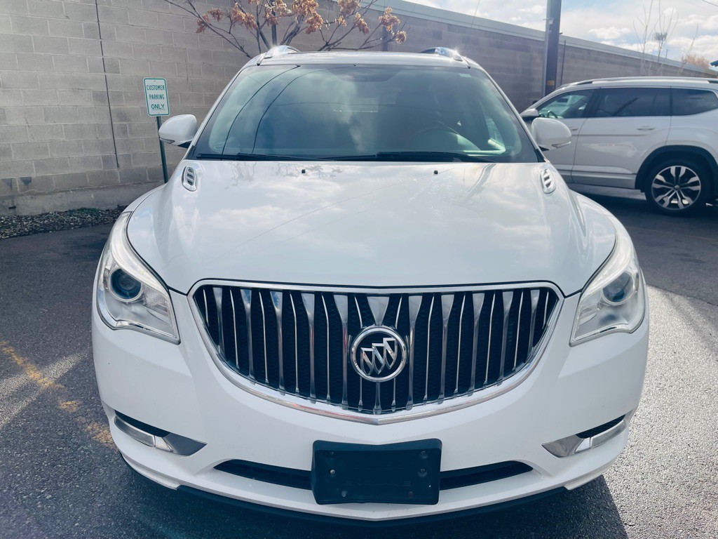 2017 Buick Enclave Image 2