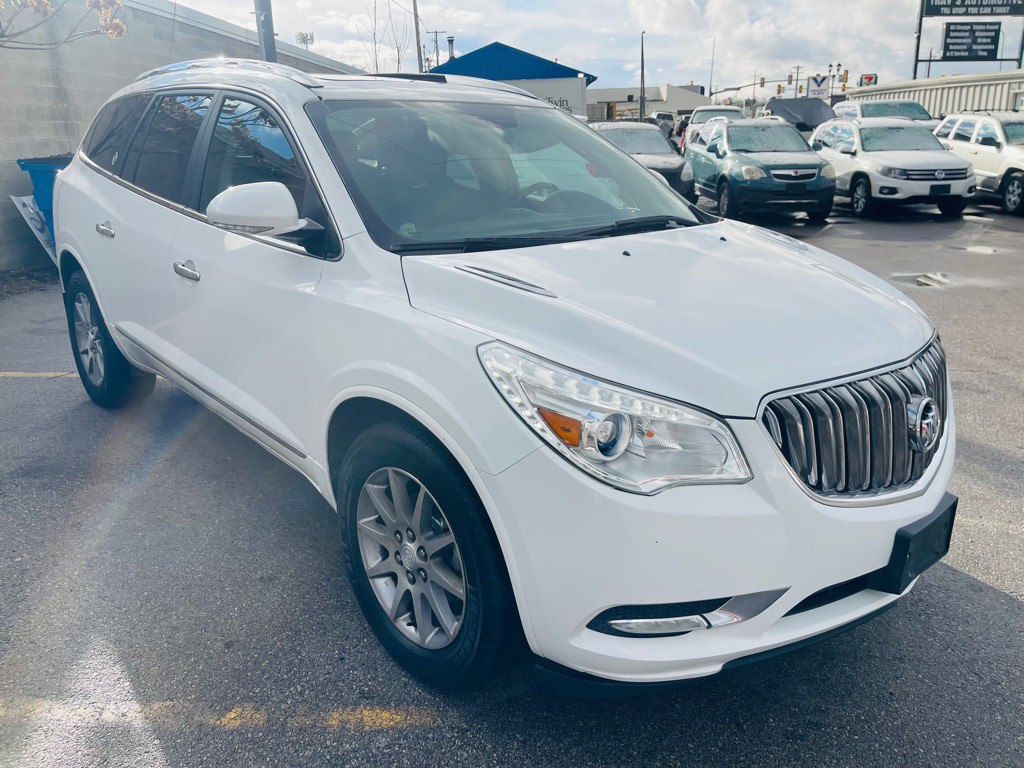 2017 Buick Enclave Image 3