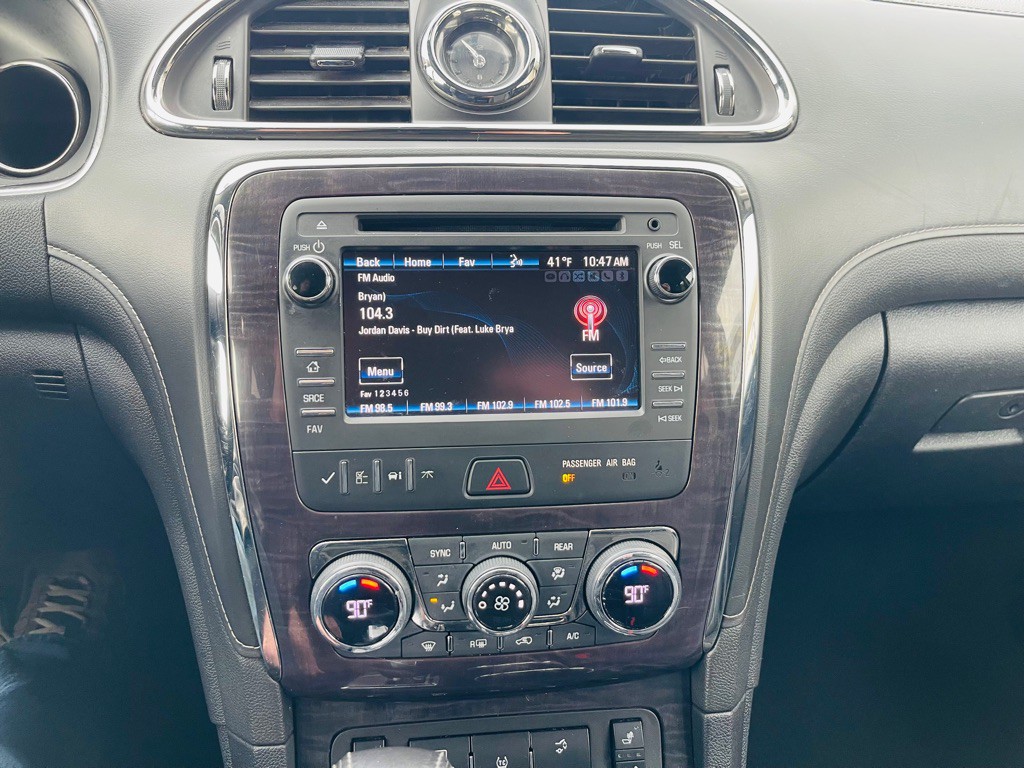 2017 Buick Enclave Image 15