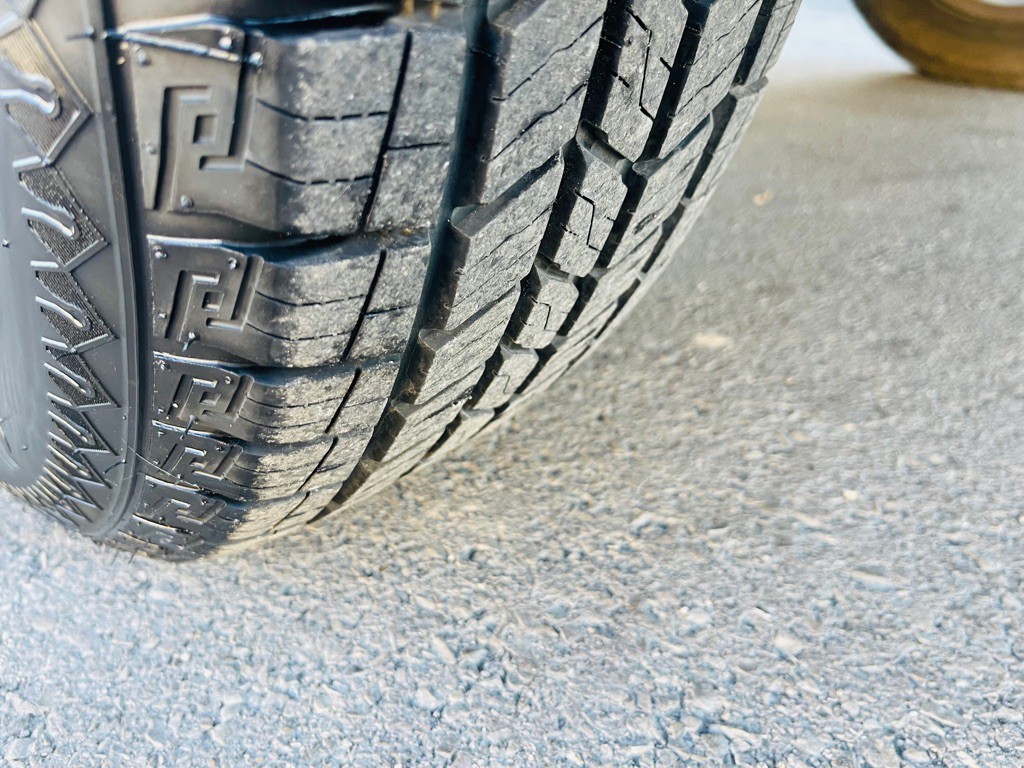 2000 Mitsubishi Montero Image 22