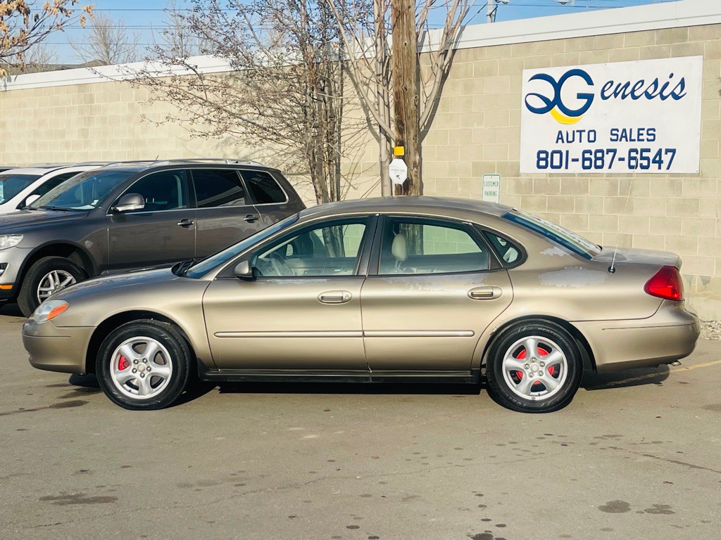 2003 Ford Taurus Image 8