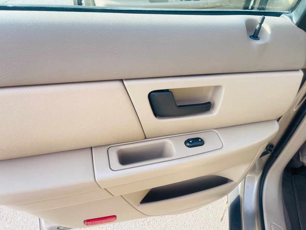 2003 Ford Taurus Image 15