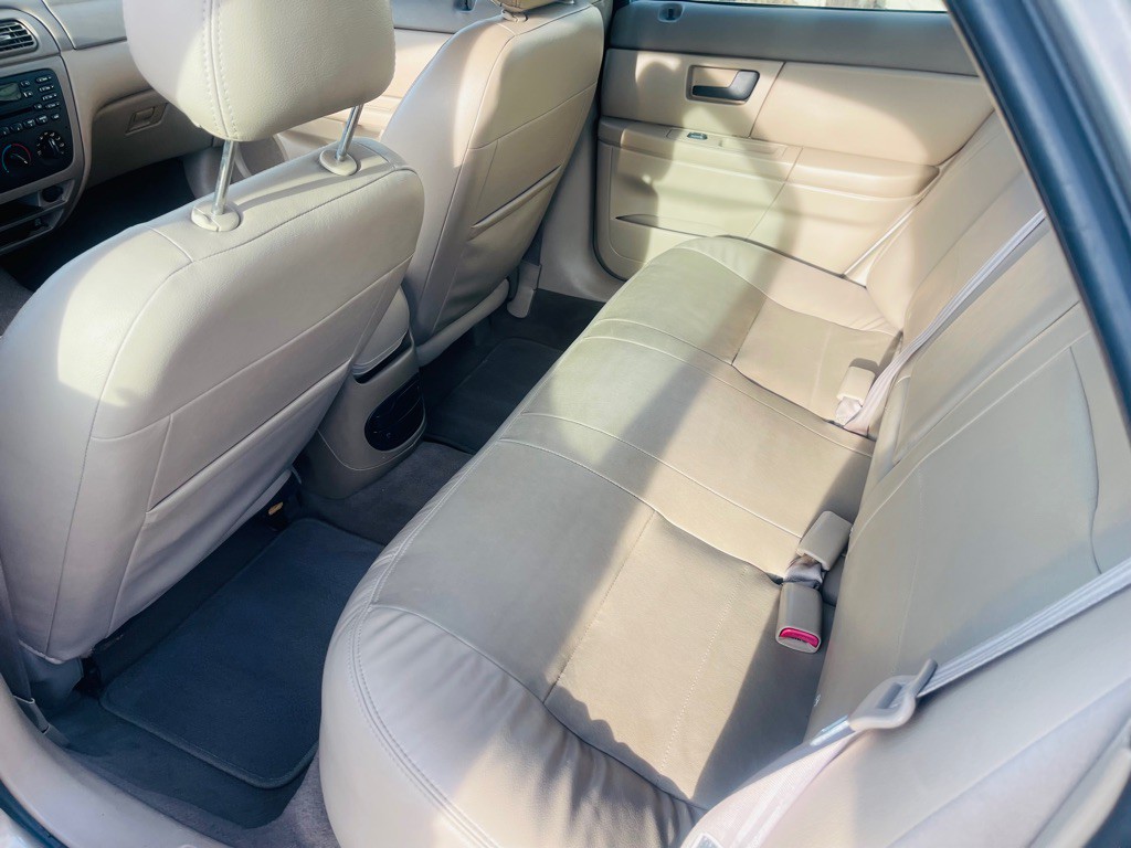 2003 Ford Taurus Image 17