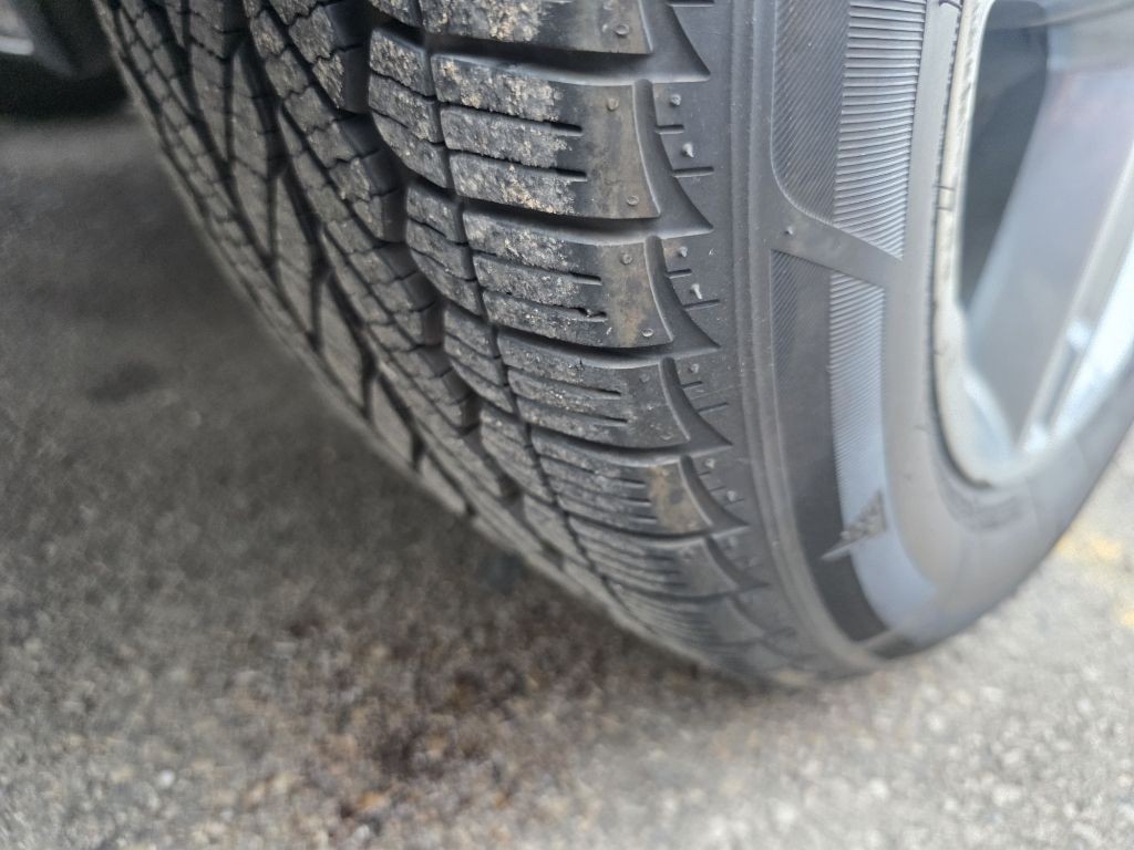 2017 Hyundai Santa Fe Image 36