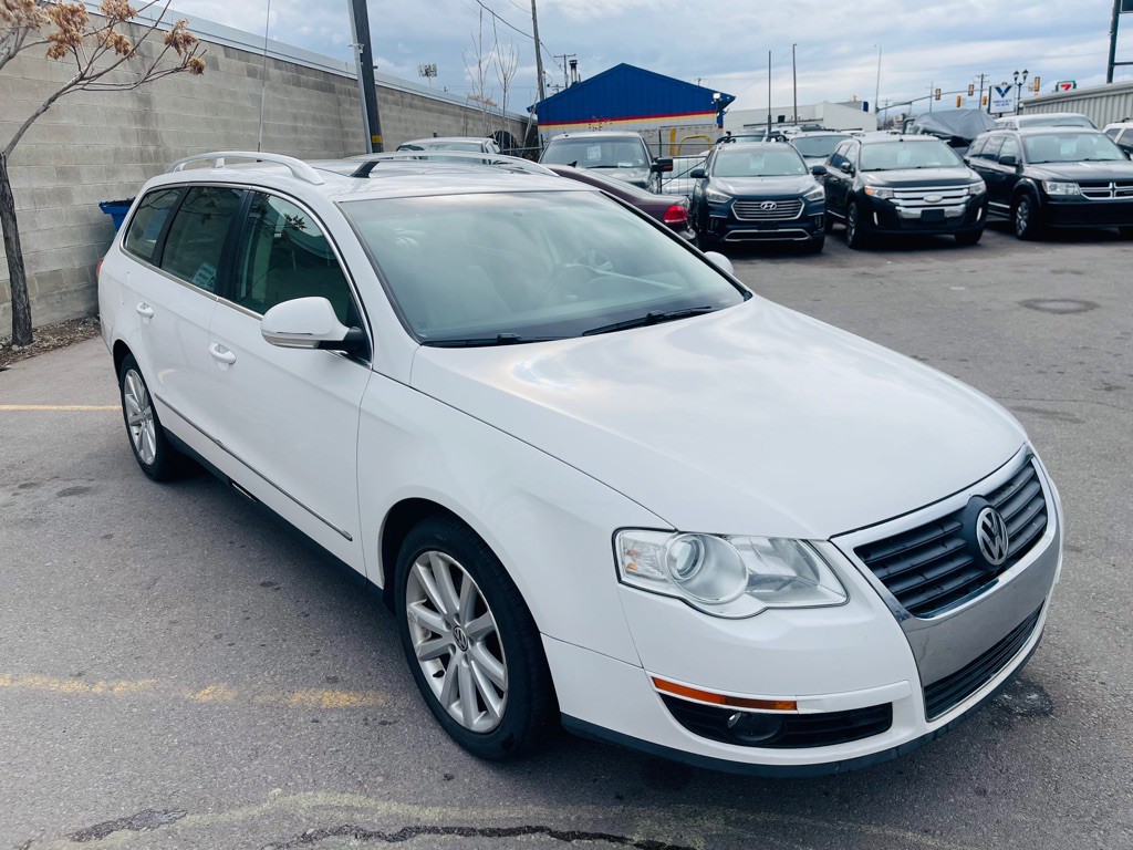 2010 Volkswagen Passat Image 3