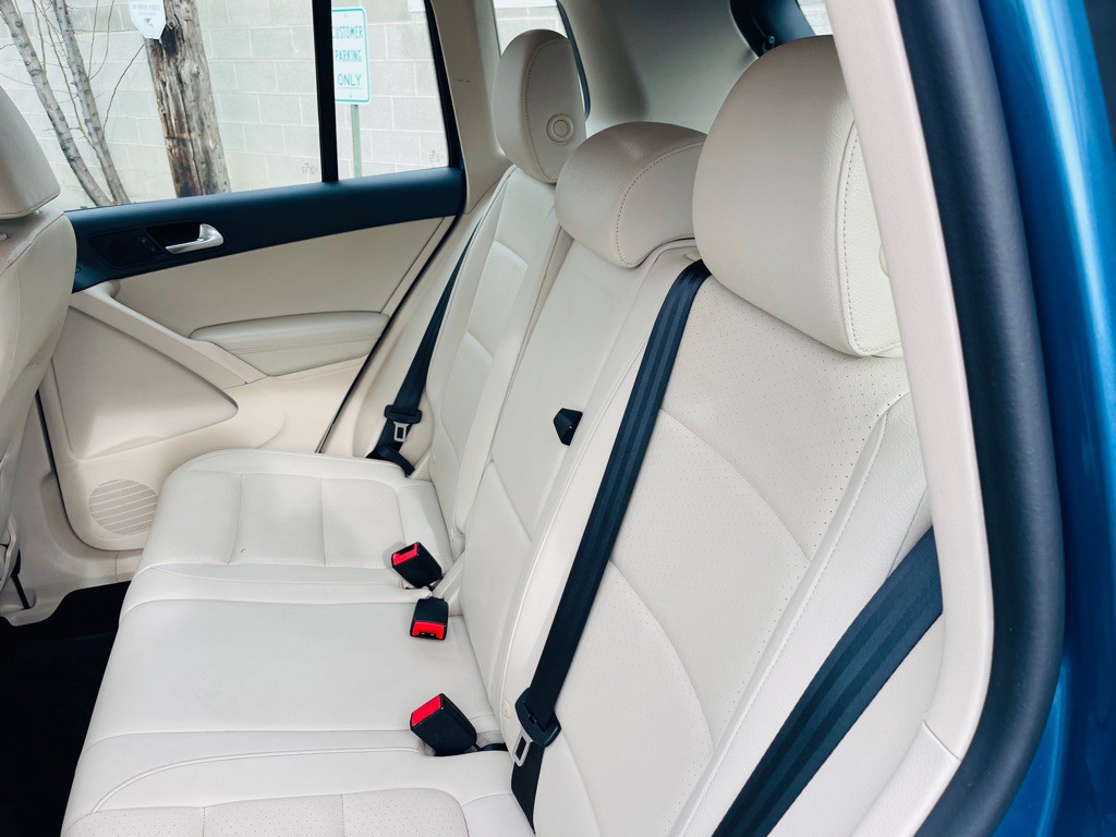 2017 Volkswagen Tiguan Image 17