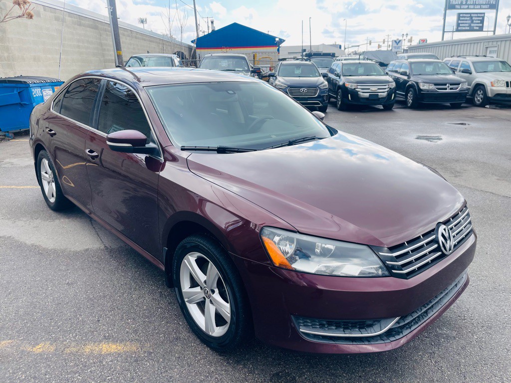 2013 Volkswagen Passat Image 3