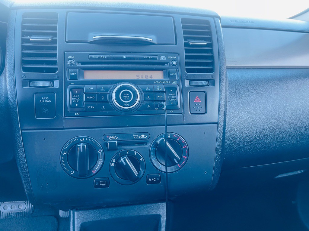 2008 Nissan Versa Image 13