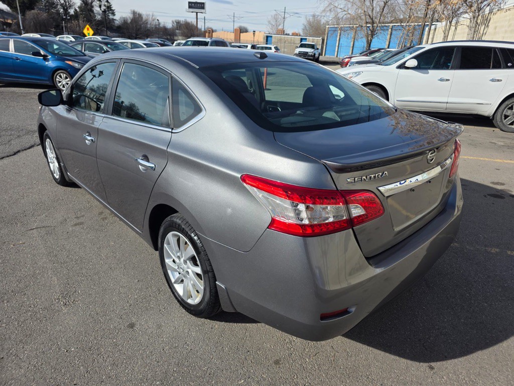 2015 Nissan Sentra Image 7