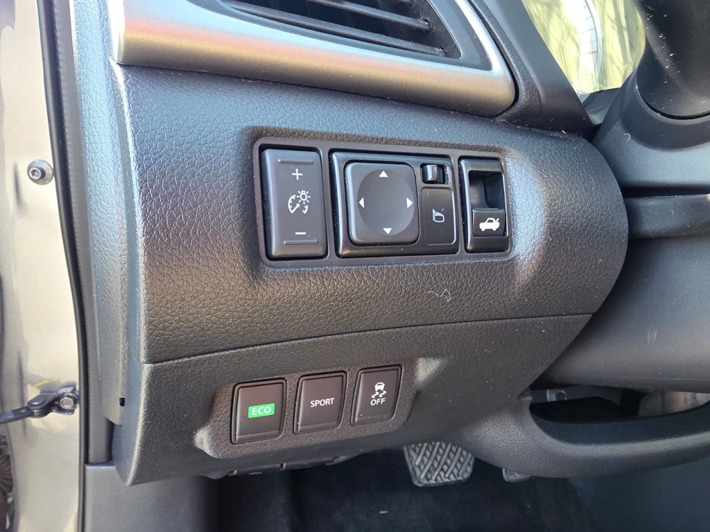 2015 Nissan Sentra Image 15