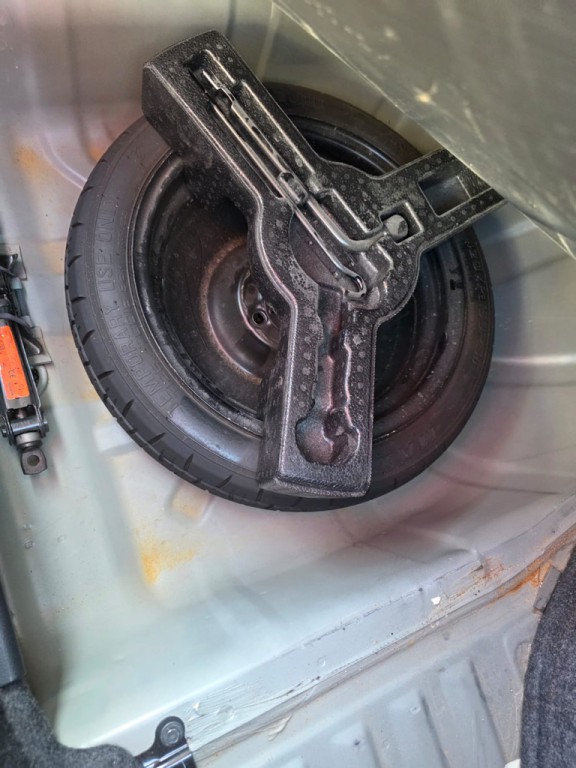 2015 Nissan Sentra Image 25