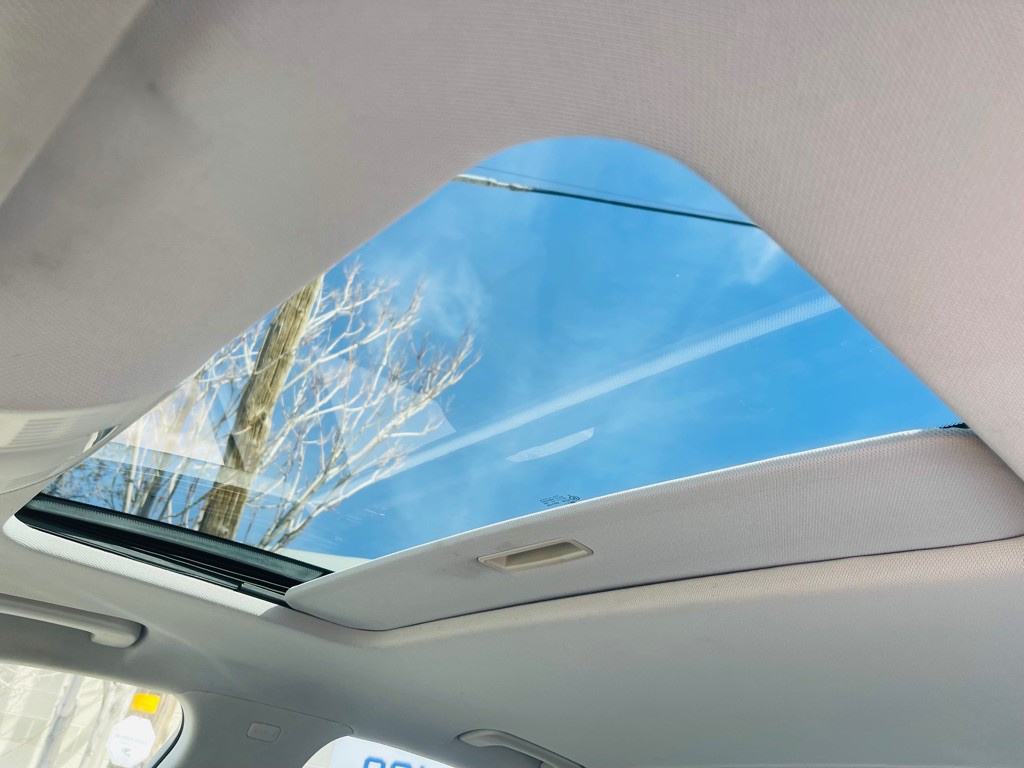 2005 Audi A6 Image 16