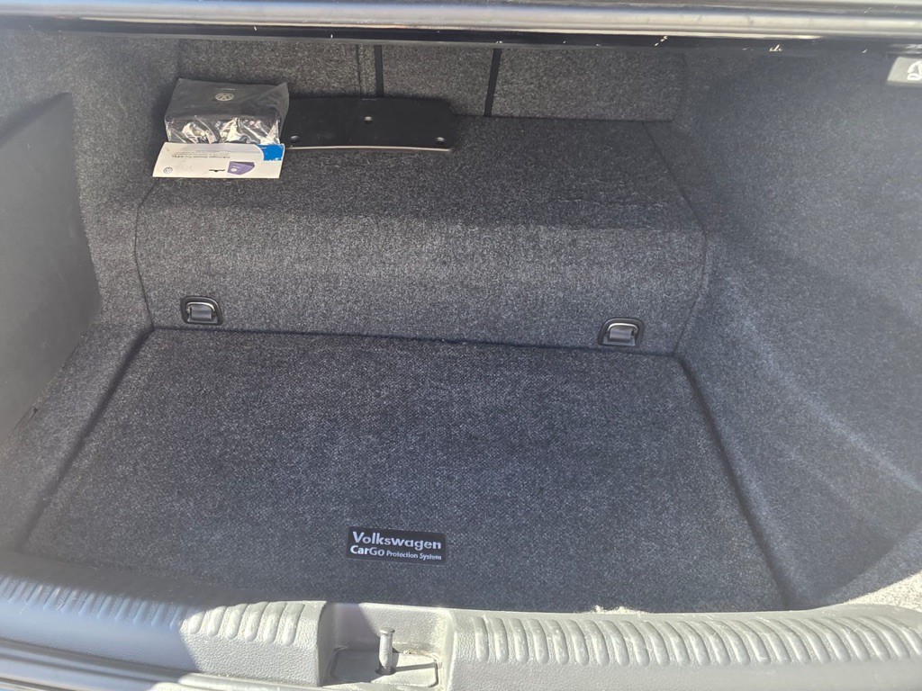 2013 Volkswagen Jetta Image 23