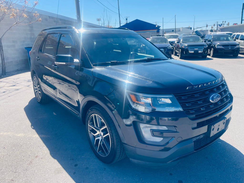 2016 Ford Explorer Image 3