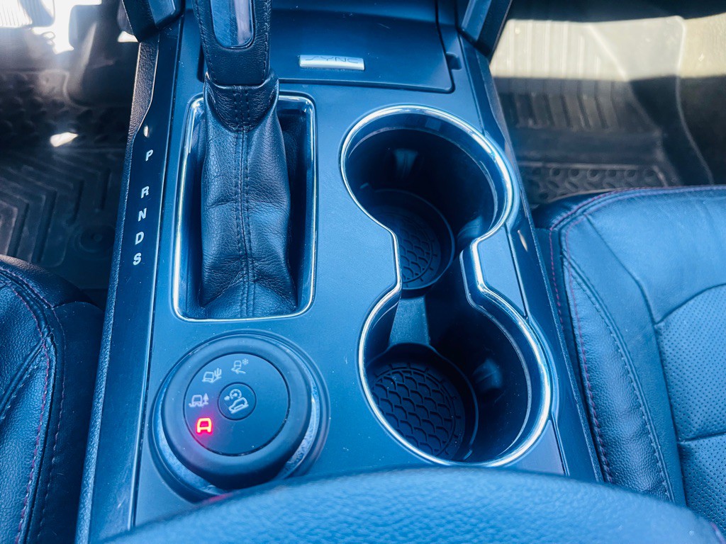 2016 Ford Explorer Image 15